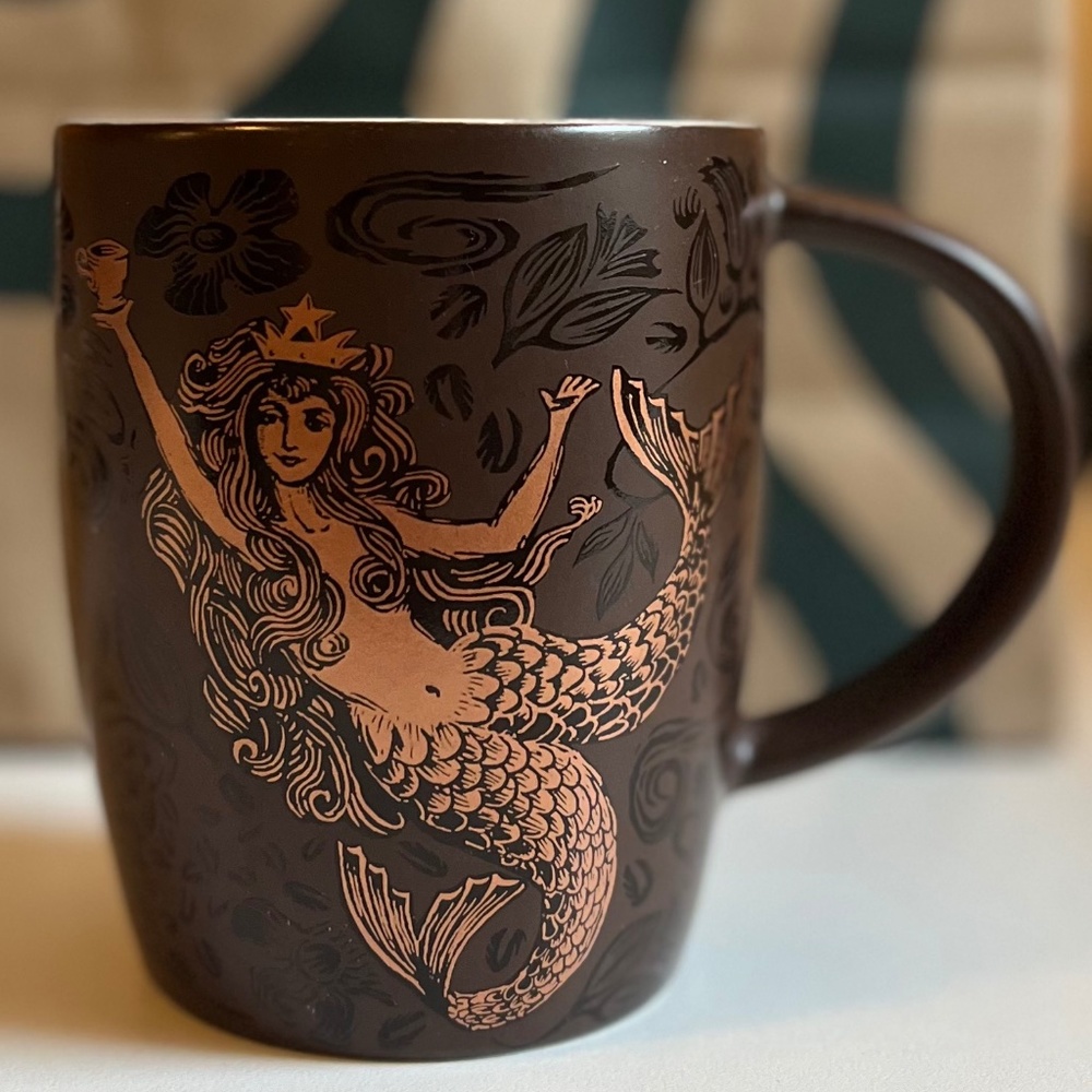 Starbucks 2011 Anniversary Brown Mermaid Coffee Mug Cup.  14oz